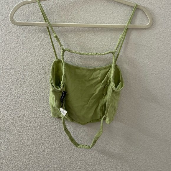 Pacsun light green cropped backless tank top - Picture 2 of 5